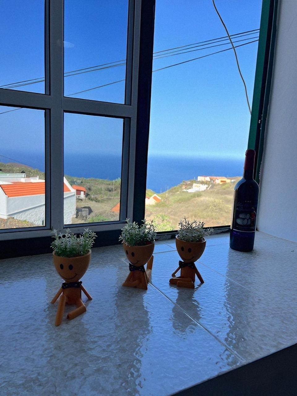 Viviendas Vacacionales Del Abuelo Mocanal Luaran gambar